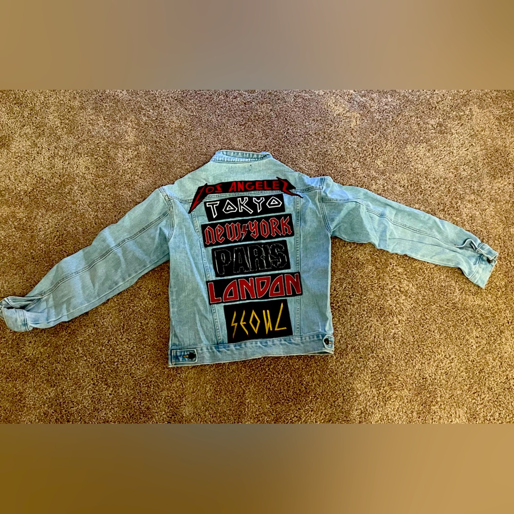 Forever 21 Men Jean Jacket with Back Patches